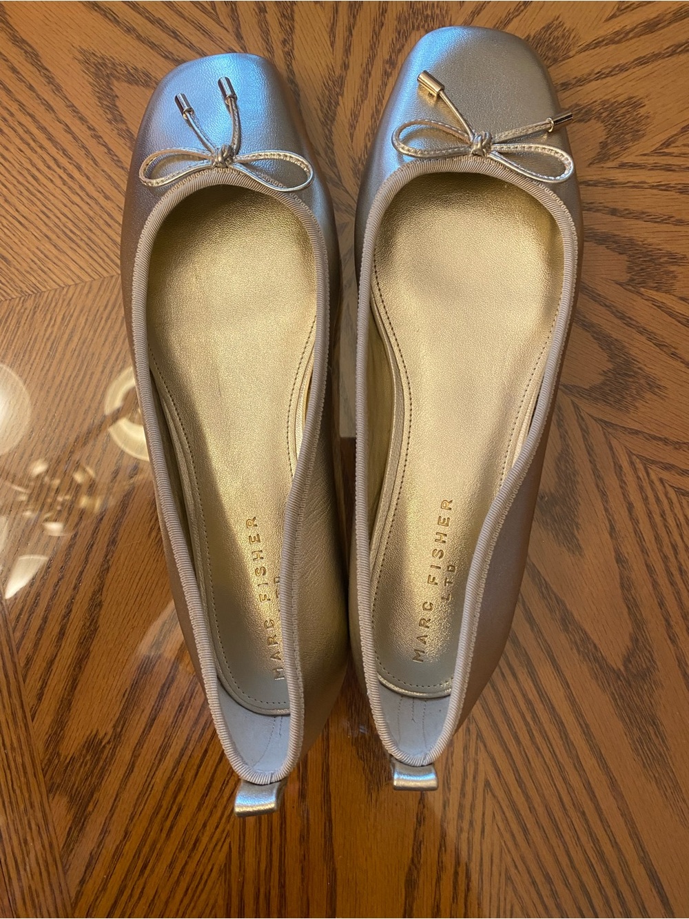 Marc Fisher Metallic Silver Bow Ballet Flats